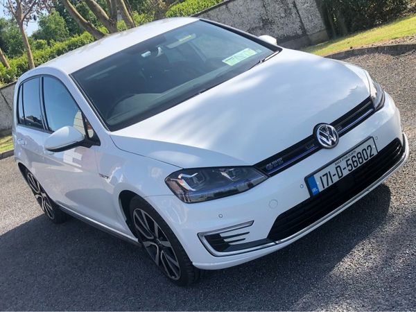 Volkswagen Golf Hatchback, Petrol Plug-in Hybrid, 2017, White