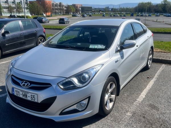 Hyundai i40 Saloon, Diesel, 2013, Silver