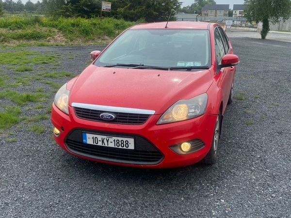 Ford Focus Hatchback, Diesel, 2010, Red