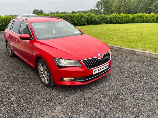 Skoda Superb Estate, Diesel, 2017, Red