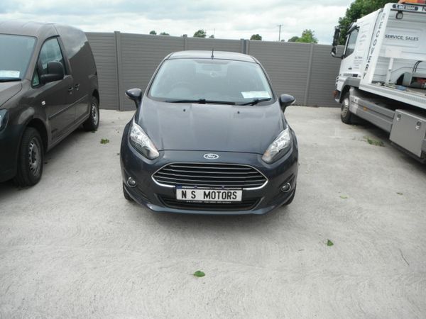 Ford Fiesta Hatchback, Petrol, 2015, Blue