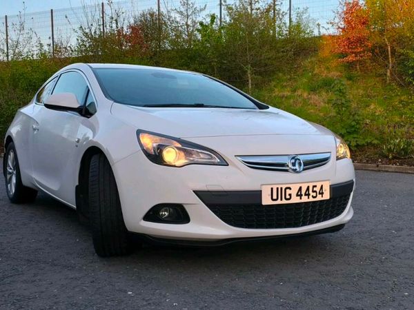 Vauxhall Astra Coupe, Petrol, 2016, White