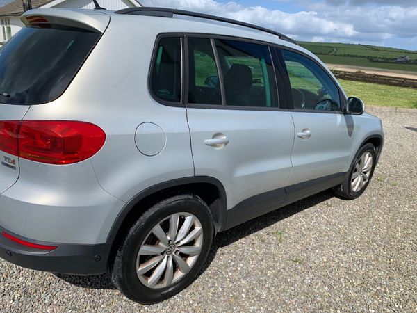 Volkswagen Tiguan SUV, Diesel, 2014, Silver
