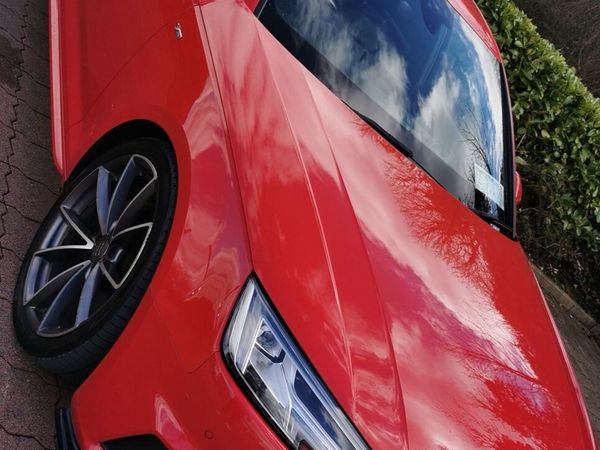 Audi A4 Saloon, Diesel, 2016, Red