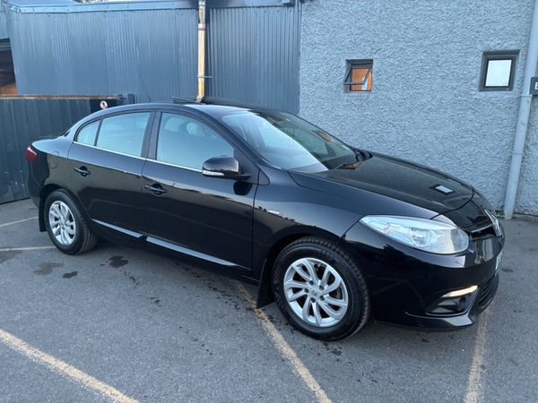 Renault Fluence Saloon, Diesel, 2015, Black