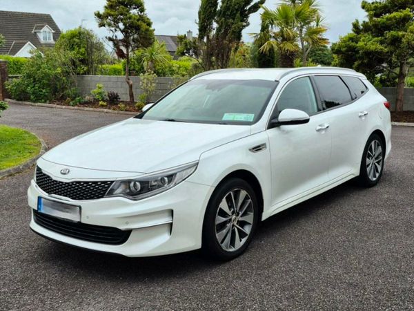 Kia Optima Estate/Jeep, Diesel, 2018, White