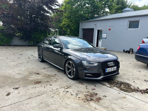Audi A4 Saloon, Diesel, 2014, Grey