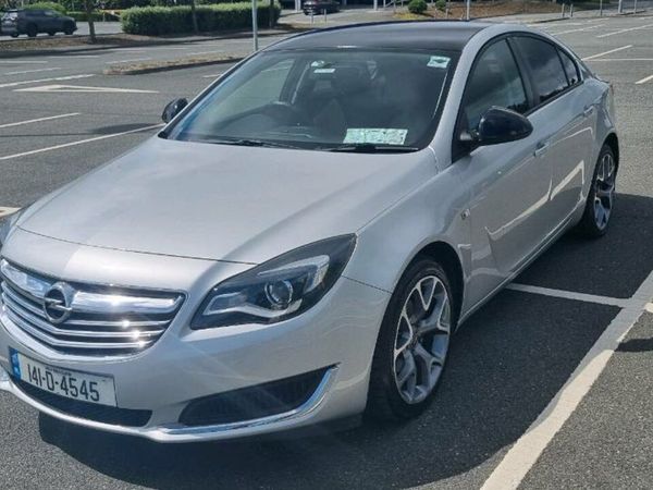 Opel Insignia Hatchback, Diesel, 2014, Silver
