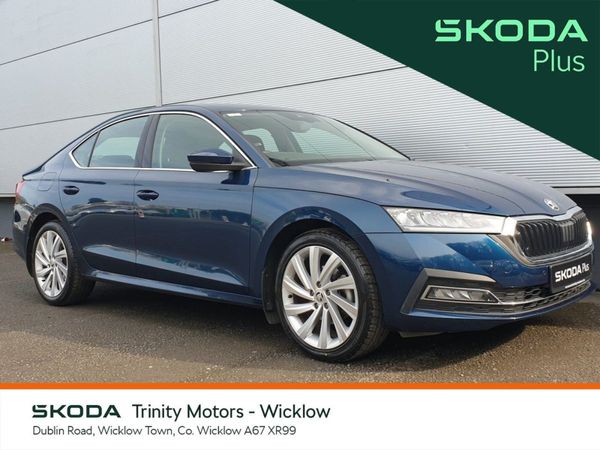 Skoda Octavia Saloon, Diesel, 2023, Blue