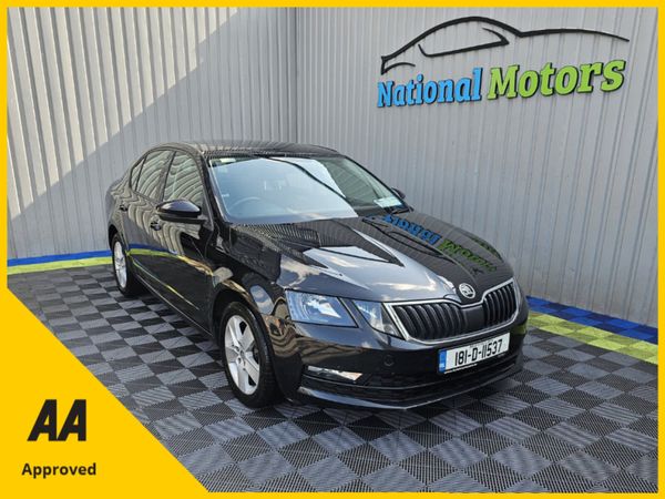 Skoda Octavia Saloon, Diesel, 2018, Black