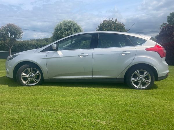 Ford Focus Hatchback, Diesel, 2011, Silver