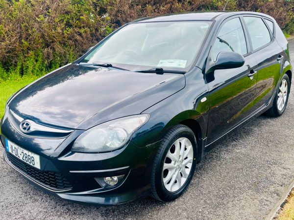 Hyundai i30 Hatchback, Diesel, 2011, Black