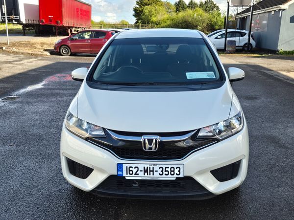 Honda Fit Hatchback, Petrol Hybrid, 2016, White