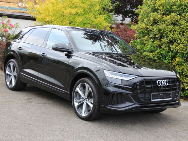 Audi Q8 SUV, Petrol Plug-in Hybrid, 2023, Black