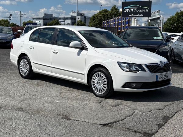 Skoda Superb Saloon, Diesel, 2014, White