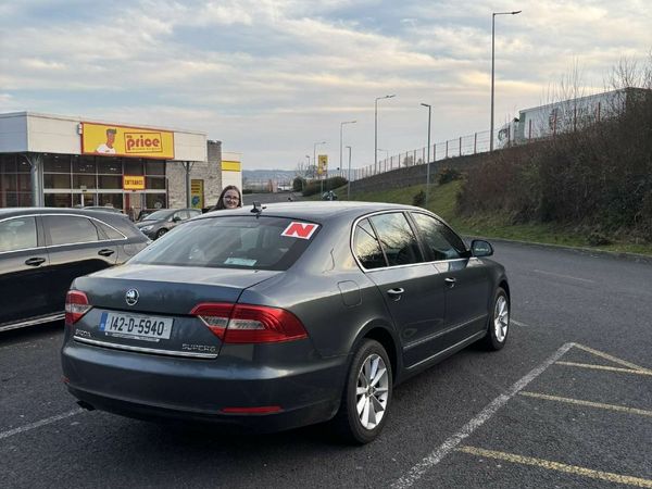 Skoda Superb Saloon, Diesel, 2014, Grey
