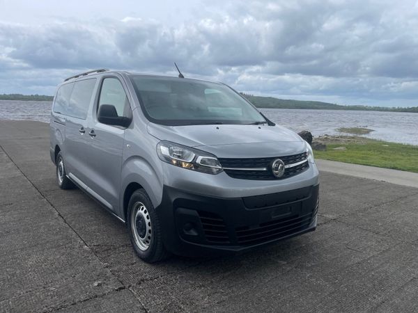 Vauxhall Vivaro MPV, Electric, 2021, Grey