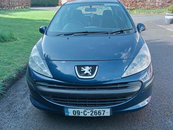 Peugeot 207 Hatchback, Petrol, 2009, Blue