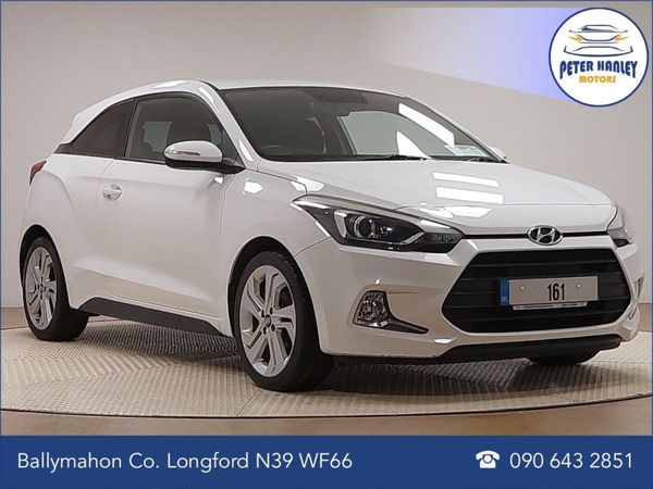 Hyundai i20 Hatchback, Petrol, 2016, White