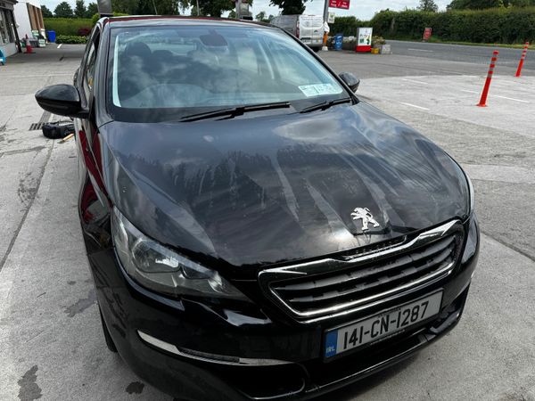 Peugeot 308 Hatchback, Diesel, 2014, Black