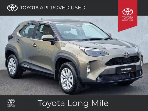 Toyota Yaris Cross SUV, Petrol Hybrid, 2023, Bronze