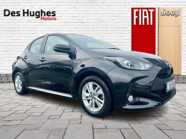 Toyota Yaris Hatchback, Petrol Hybrid, 2021, Black