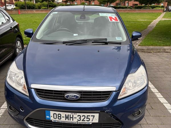 Ford Focus Saloon, Petrol, 2008, Blue