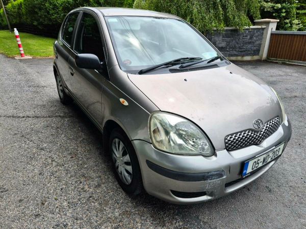 Toyota Yaris Hatchback, Petrol, 2005, Grey
