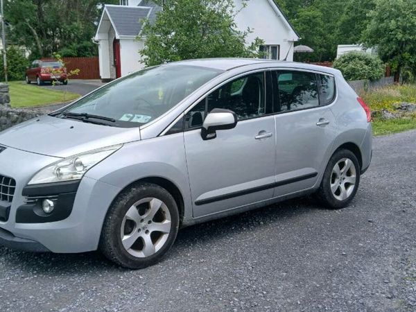 Peugeot 3008 MPV, Diesel, 2010, Silver