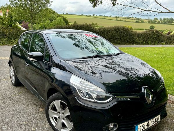 Renault Clio Hatchback, Petrol, 2015, Black