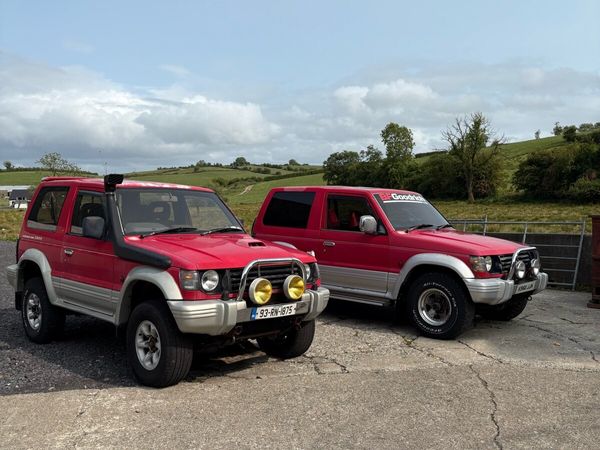 Mitsubishi Pajero SUV, Diesel, 1993, Red