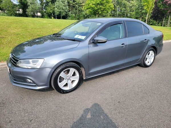 Volkswagen Jetta Saloon, Diesel, 2017, Grey