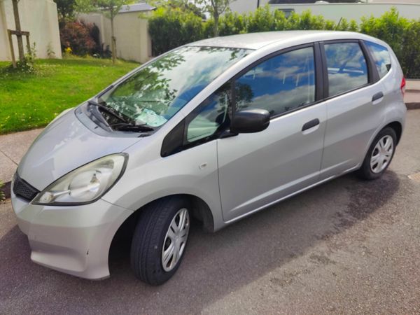 Honda Jazz Hatchback, Petrol, 2011, Grey