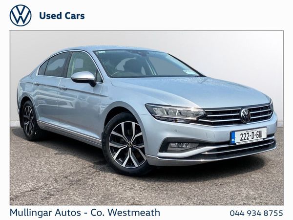 Volkswagen Passat Saloon, Diesel, 2022, Grey