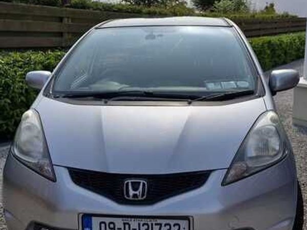 Honda Jazz Hatchback, Petrol, 2009, Silver