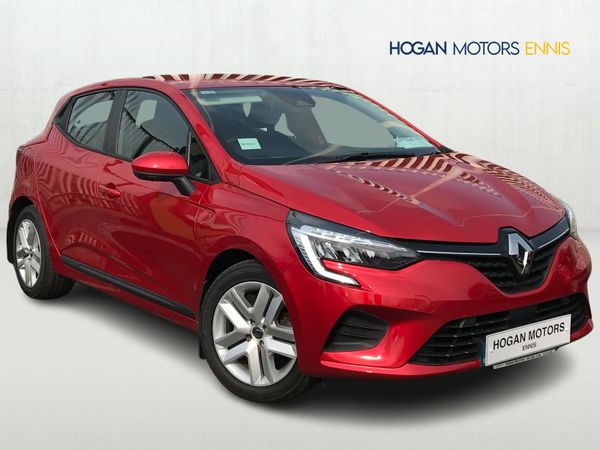 Renault Clio Hatchback, Petrol, 2022, Red