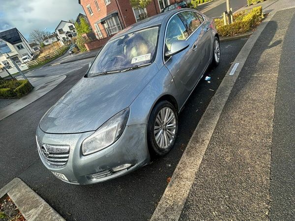 Opel Insignia MPV, Diesel, 2012, Silver