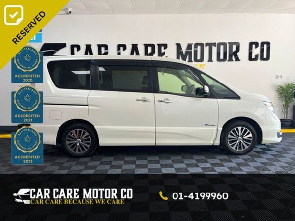 Nissan Serena MPV, Hybrid, 2015, White