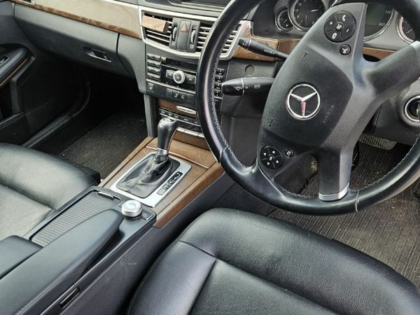 Mercedes-Benz E-Class Saloon, Diesel, 2011, Silver