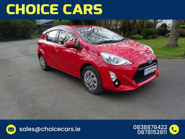 Toyota Aqua Hatchback, Hybrid, 2015, Red