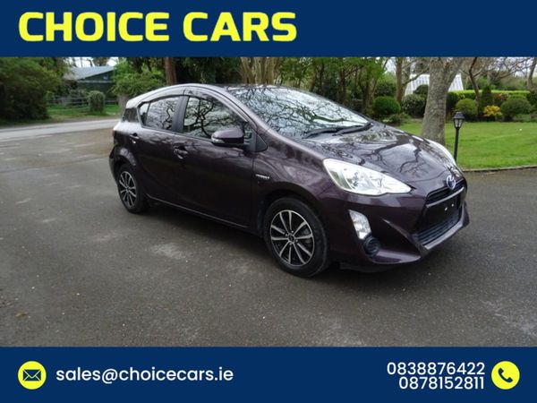 Toyota Aqua Hatchback, Hybrid, 2016, Purple
