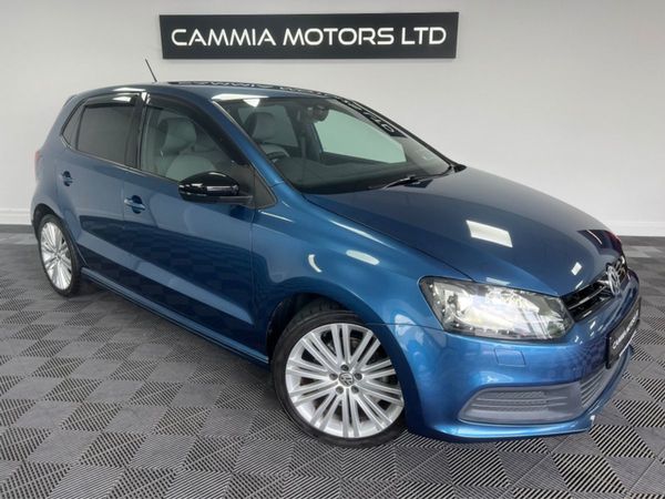 Volkswagen Polo Hatchback, Petrol, 2014, Blue