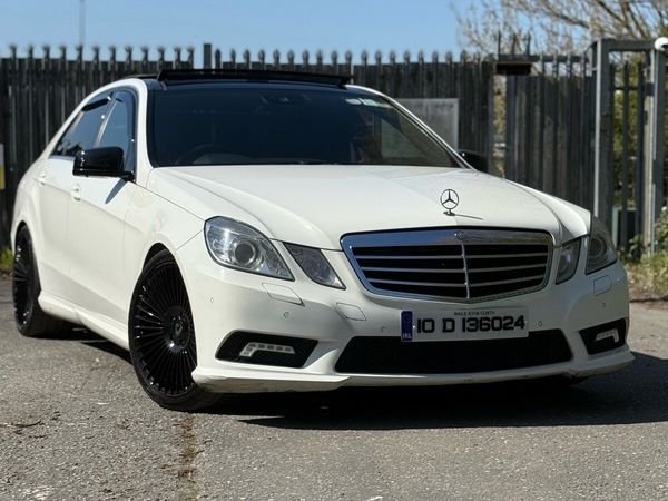Mercedes-Benz E-Class Saloon, Diesel, 2010, White