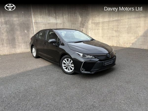 Toyota Corolla Saloon, Hybrid, 2024, Black