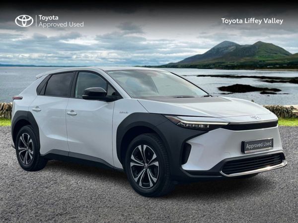 Toyota bZ4X Estate, Electric, 2024, White