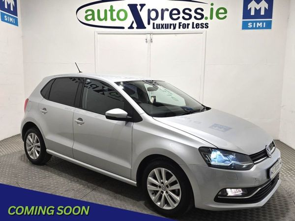Volkswagen Polo Hatchback, Petrol, 2016, Silver