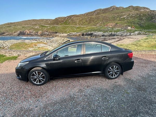 Toyota Avensis Saloon, Diesel, 2014, Black