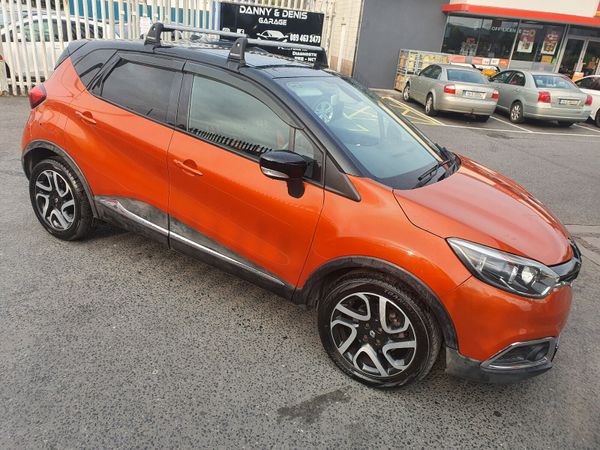 Renault Captur Hatchback, Petrol, 2014, Orange