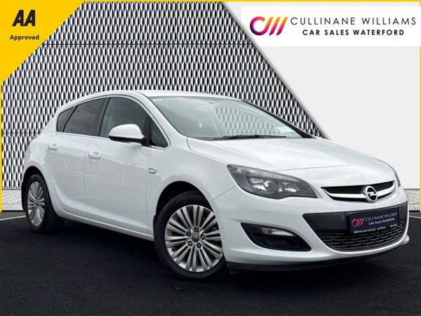 Opel Astra Hatchback, Diesel, 2015, White