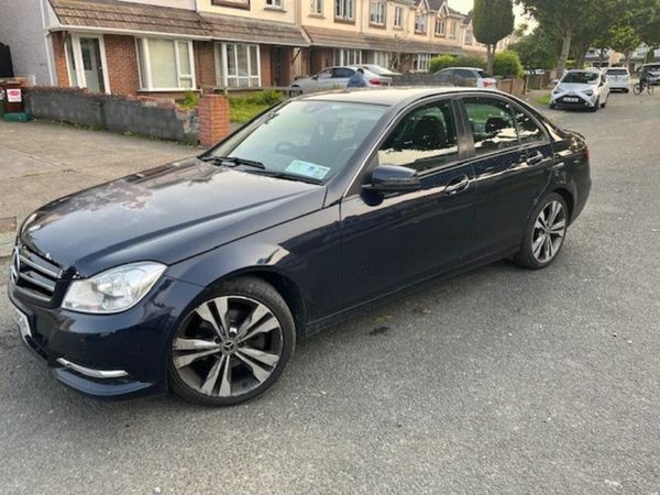 Mercedes-Benz C-Class Saloon, Diesel, 2012, Blue